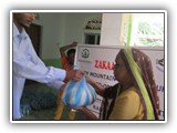 ZAKAT AL-FITR - 2015 - HUSAINIAYA PURAM, PALAVI (4)